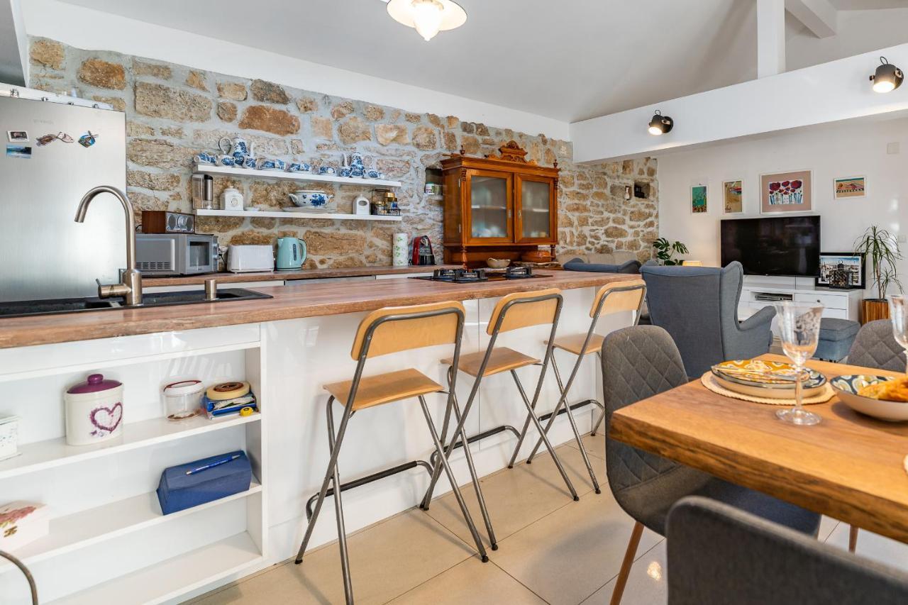 Holiday Home - Villa Thorak Anić Eksteriør bilde